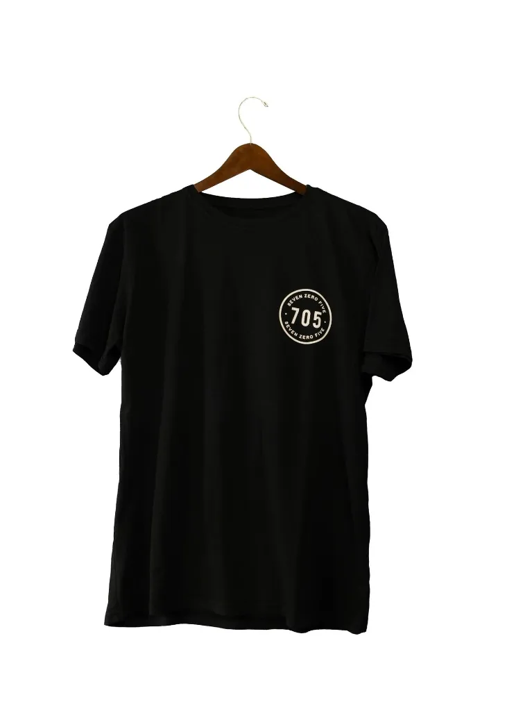 unsplash_6Nub980bI3I_tshirts.webp